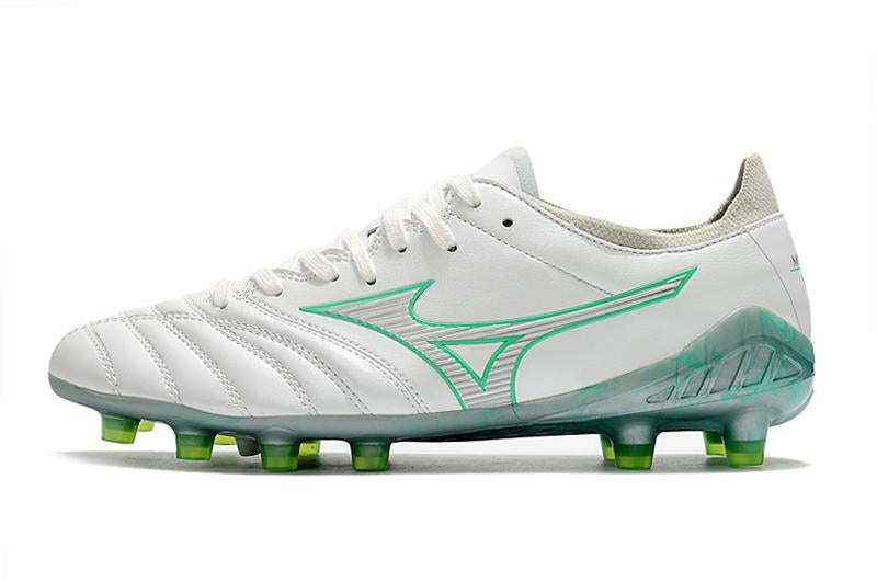 Chuteira Morelia NEO III PRO – Campo Clássico