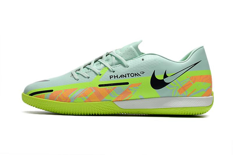 Chuteira React Phantom GT Pro – Futsal Elegante