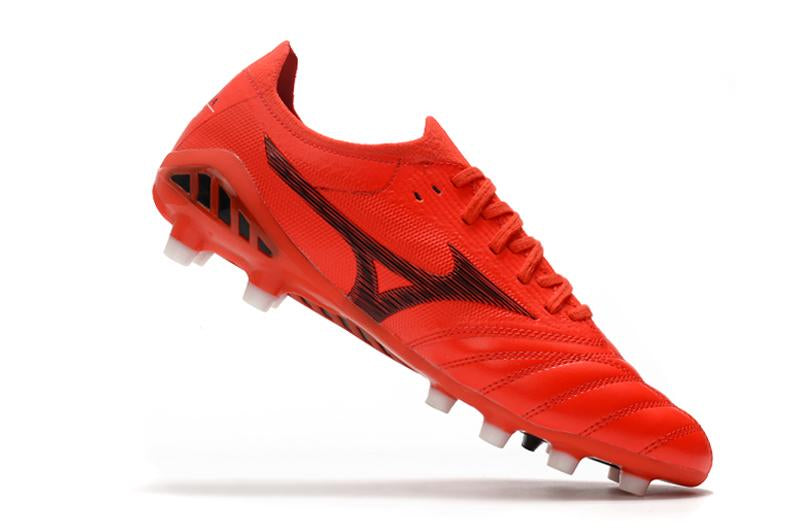 Chuteira MORELIA NEO III – Campo Premium