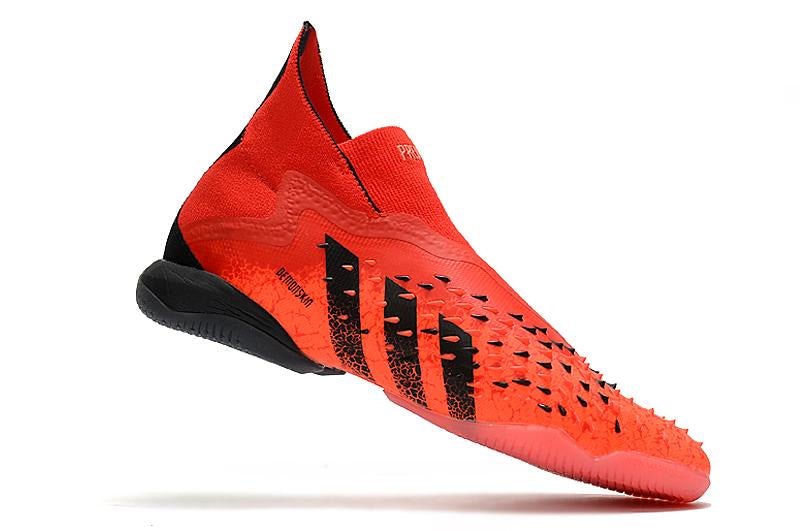 Chuteira Predator Freak .3 – Futsal Confortável