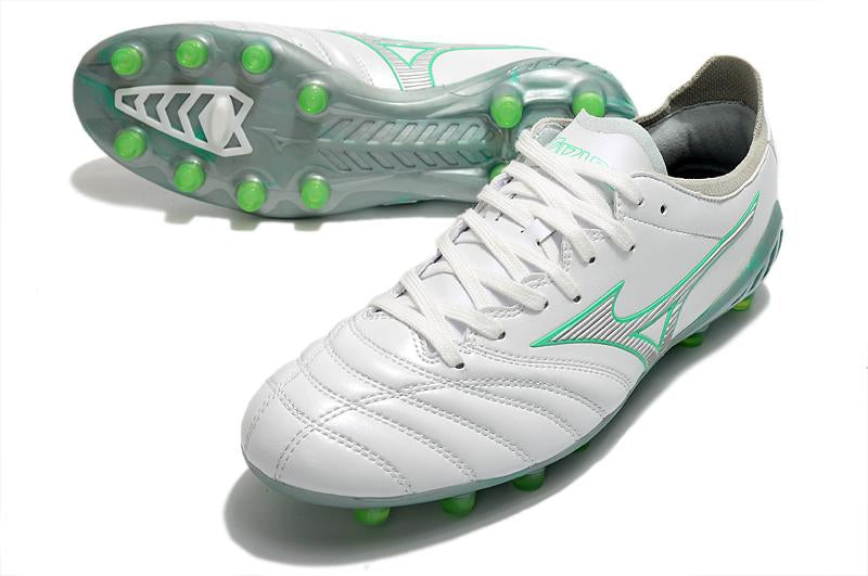Chuteira Morelia NEO III PRO – Campo Clássico