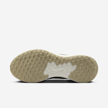 Tênis Nike Revolution 7 – Masculino Elegante
