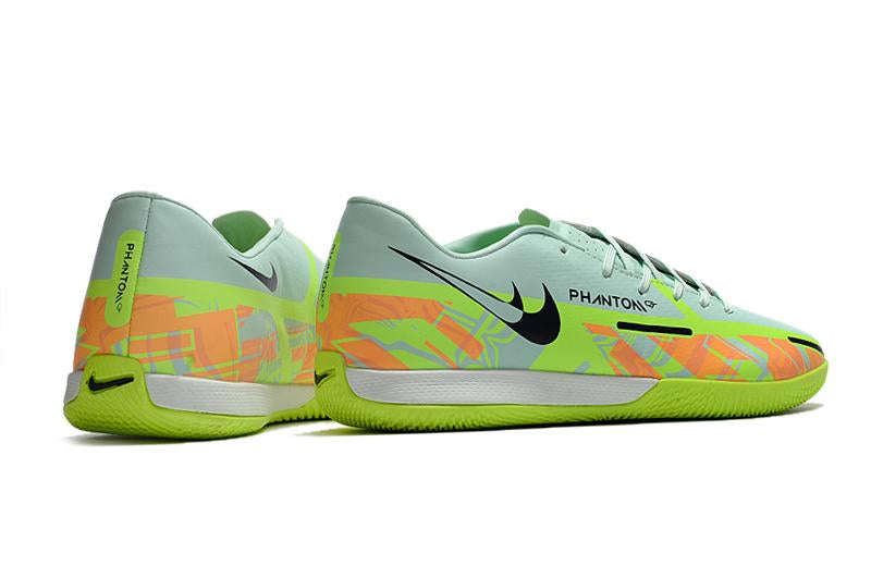 Chuteira React Phantom GT Pro – Futsal Elegante