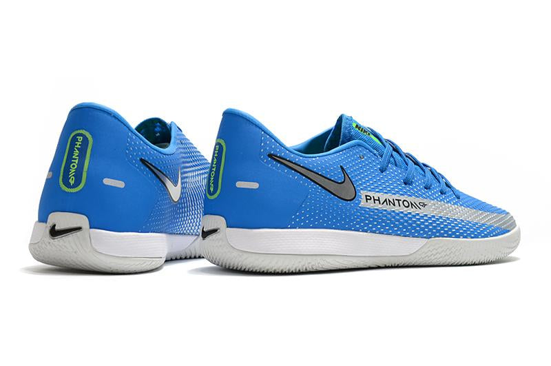 Chuteira React Phantom GT Pro – Futsal Elegante
