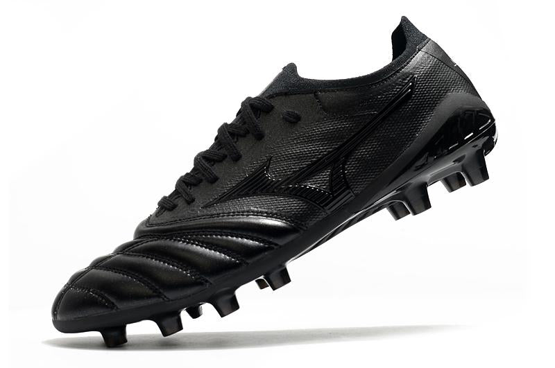 Chuteira MORELIA NEO III – Campo Premium