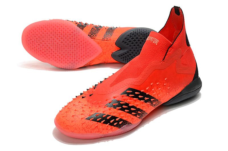 Chuteira Predator Freak .3 – Futsal Confortável