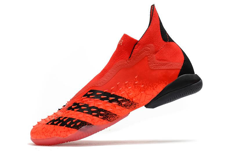 Chuteira Predator Freak .3 – Futsal Confortável