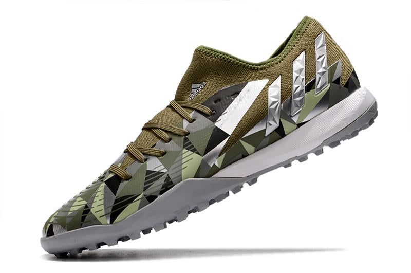 Chuteira Predator Edge 3 low – Society Elegante