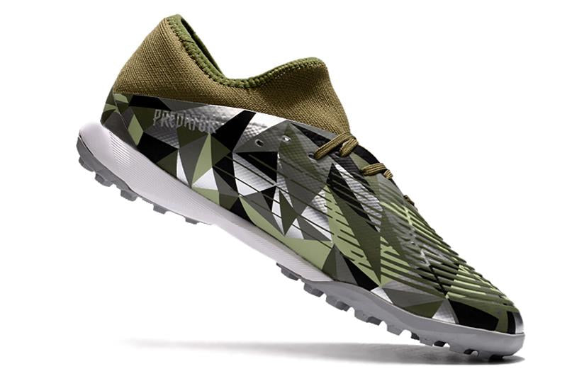 Chuteira Predator Edge 3 low – Society Elegante
