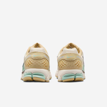 Zoom Vomero 5 Masculino - Bege