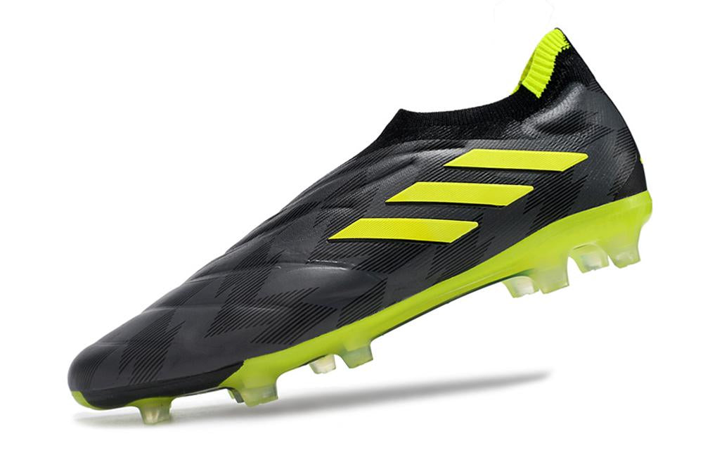 Chuteira Copa PureFirm Ground – Campo Premium