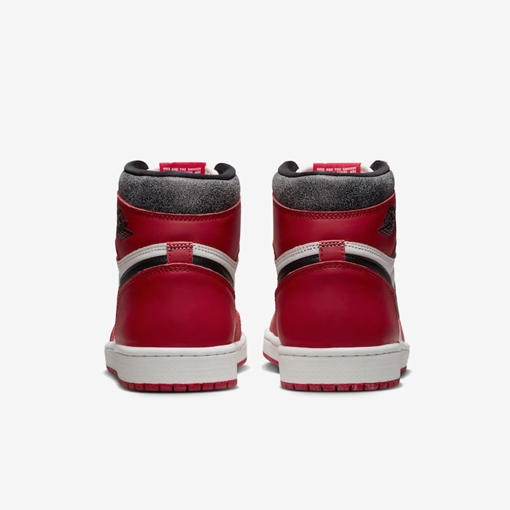 Air Jordan 1 High Chicago Lost and – Found Elegante