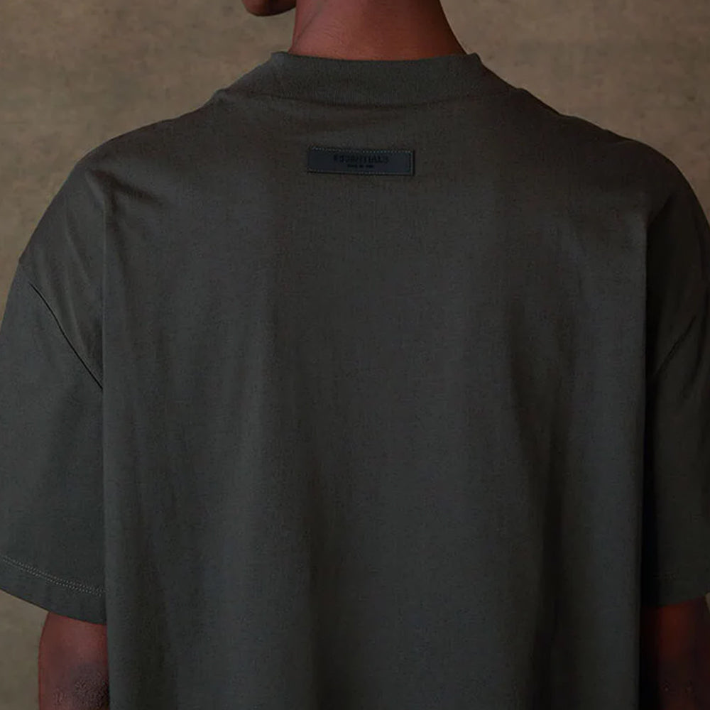Camiseta Fear Of God Essentials Off – Black Confortável