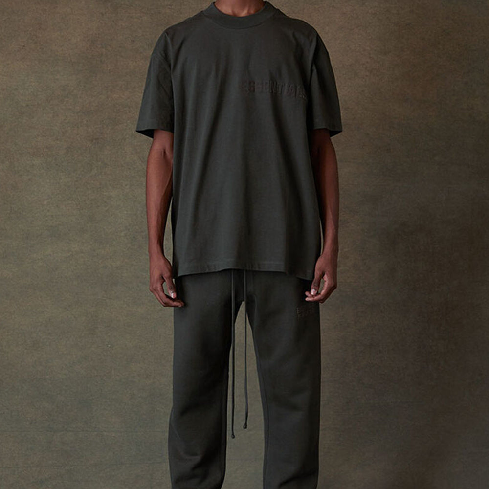 Camiseta Fear Of God Essentials Off – Black Confortável