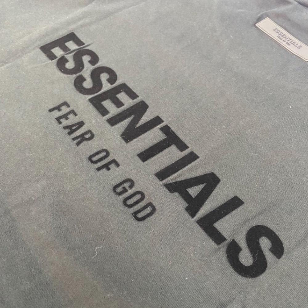 Camiseta Fear Of God Essentials Stretch Limo SS22 – Premium