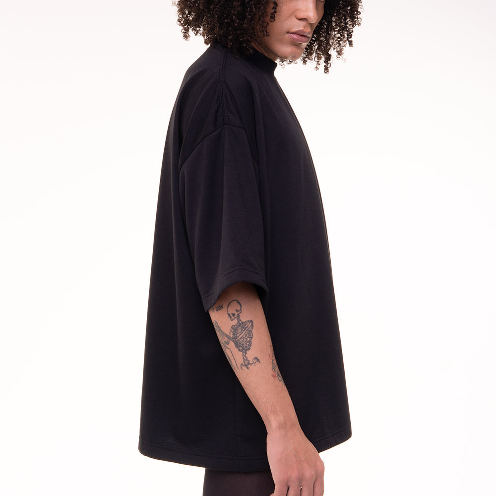 Camiseta Individu Oversized – Black Elegante