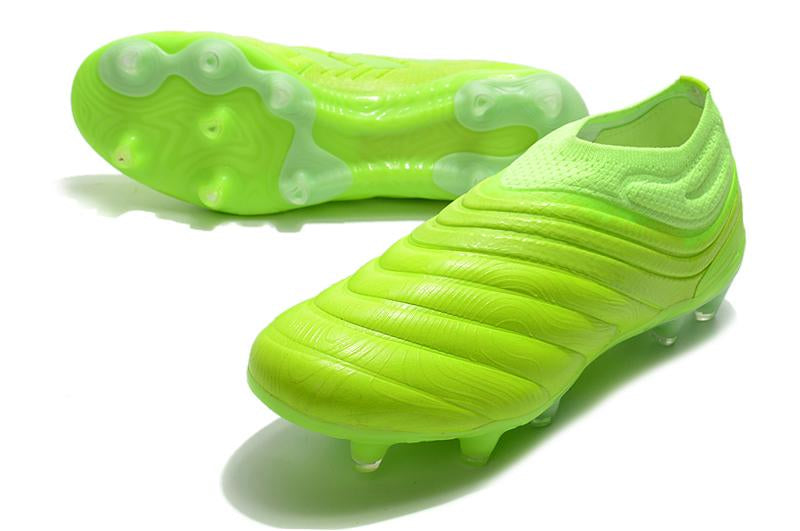 Chuteira Copa 20 – Campo Confortável