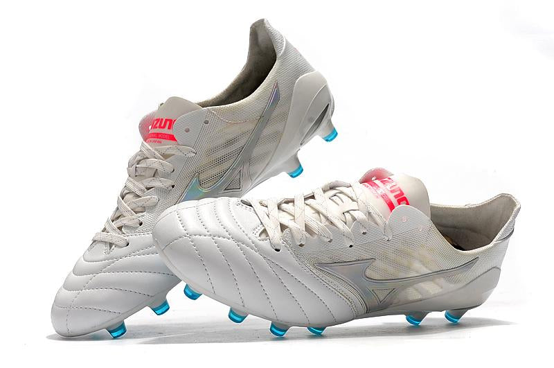 Chuteira Morelia NEO II – Campo Premium