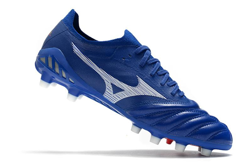 Chuteira MORELIA NEO III – Campo Premium