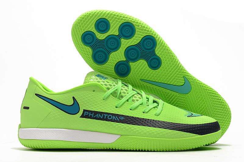 Chuteira React Phantom GT Pro – Futsal Elegante