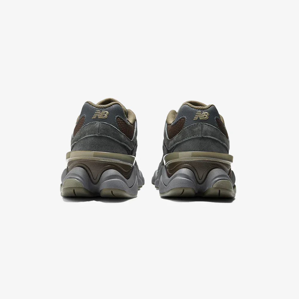 9060 – Blacktop Confortável