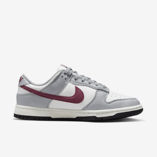 Dunk Low Pale Ivory – Redwood Exclusivo