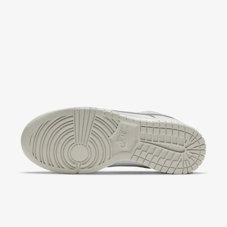 Dunk Low Photon – Dust Exclusivo