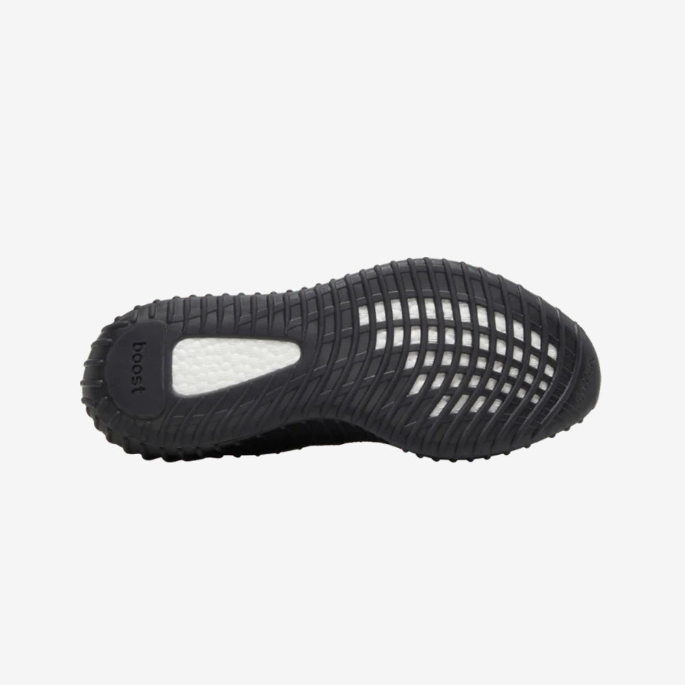 Yeezy Boost 350 V2 – Onyx Clássico