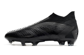 Chuteira Predator Accuracy + – Campo Clássico
