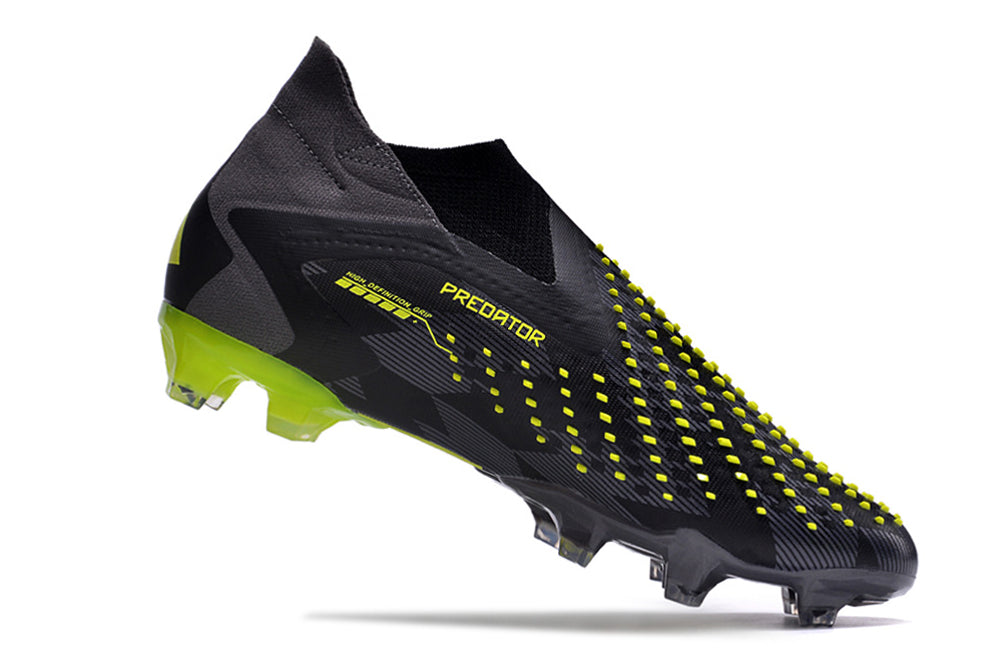 PREDATOR ACCURACY+ – CAMPO Elegante