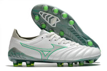 Chuteira Morelia NEO III PRO – Campo Clássico