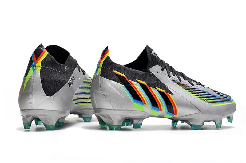Chuteira Predator Edge .1 Low – Campo Clássico