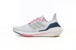 Ultraboost 22 White Almost – Blue Clássico