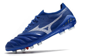 Chuteira MORELIA NEO III – Campo Premium