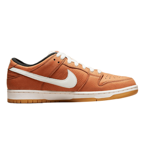 Dunk Low SB Dark – Russet Confortável