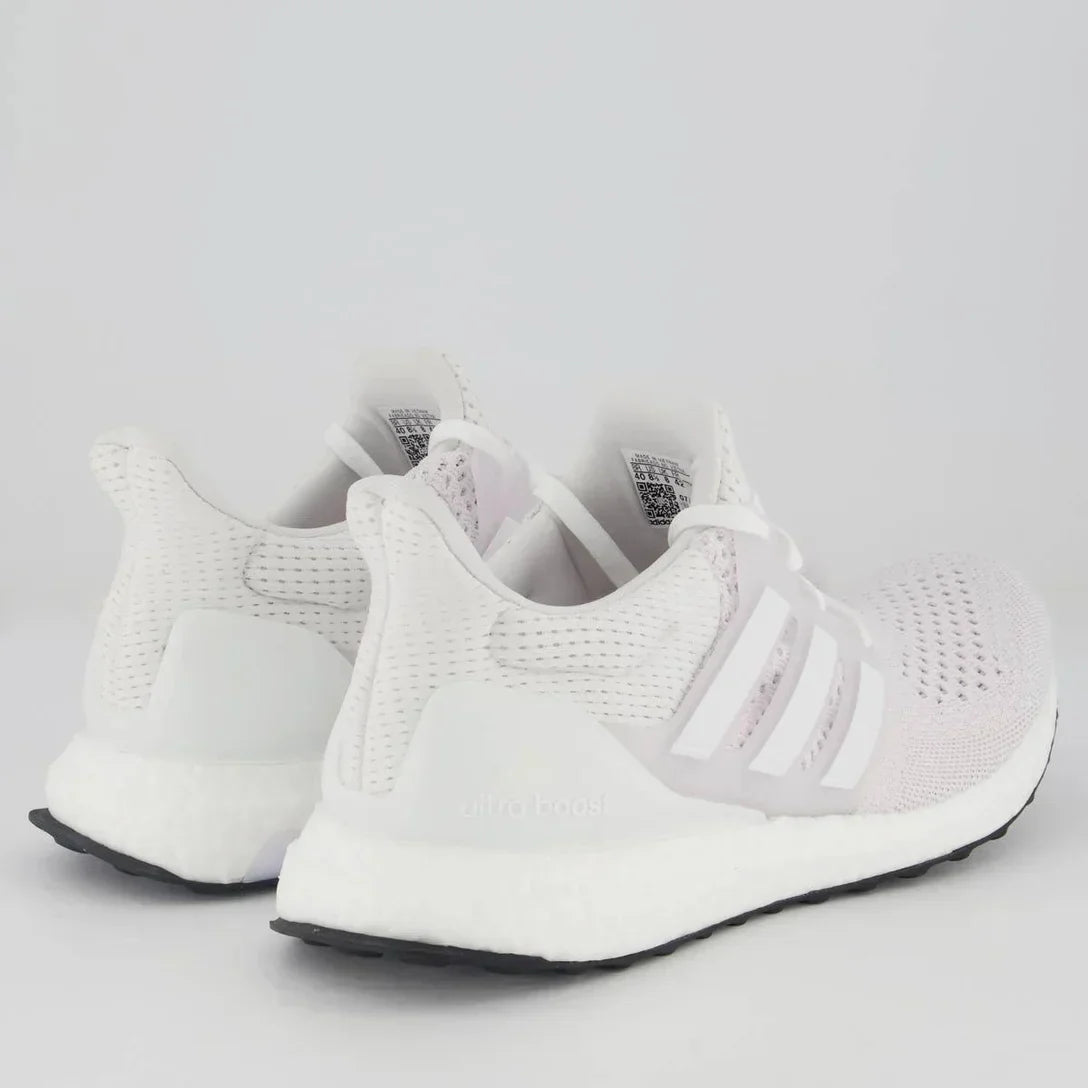 TÊNIS ULTRABOOST 1.0 – Elegante