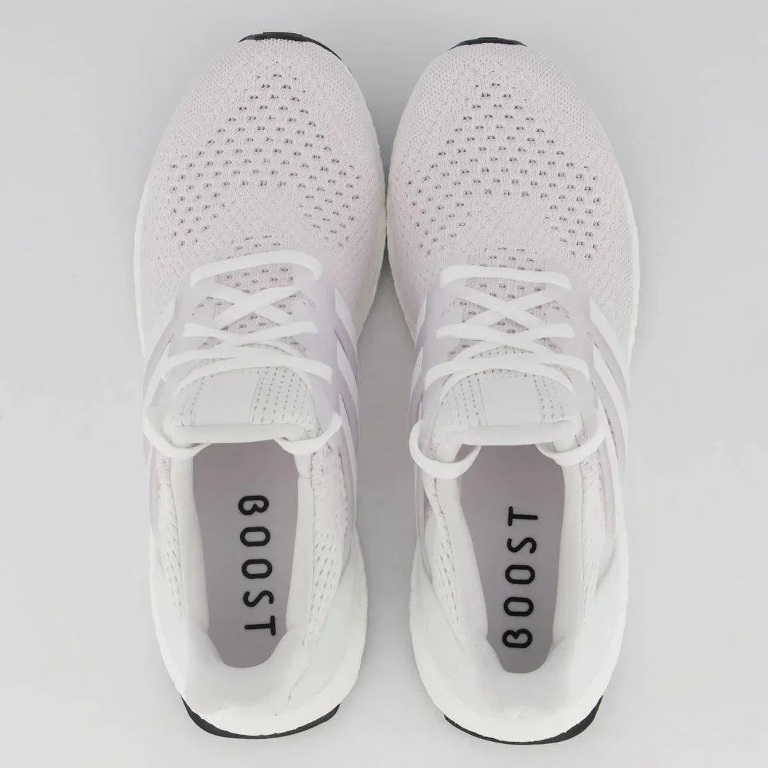 TÊNIS ULTRABOOST 1.0 – Elegante