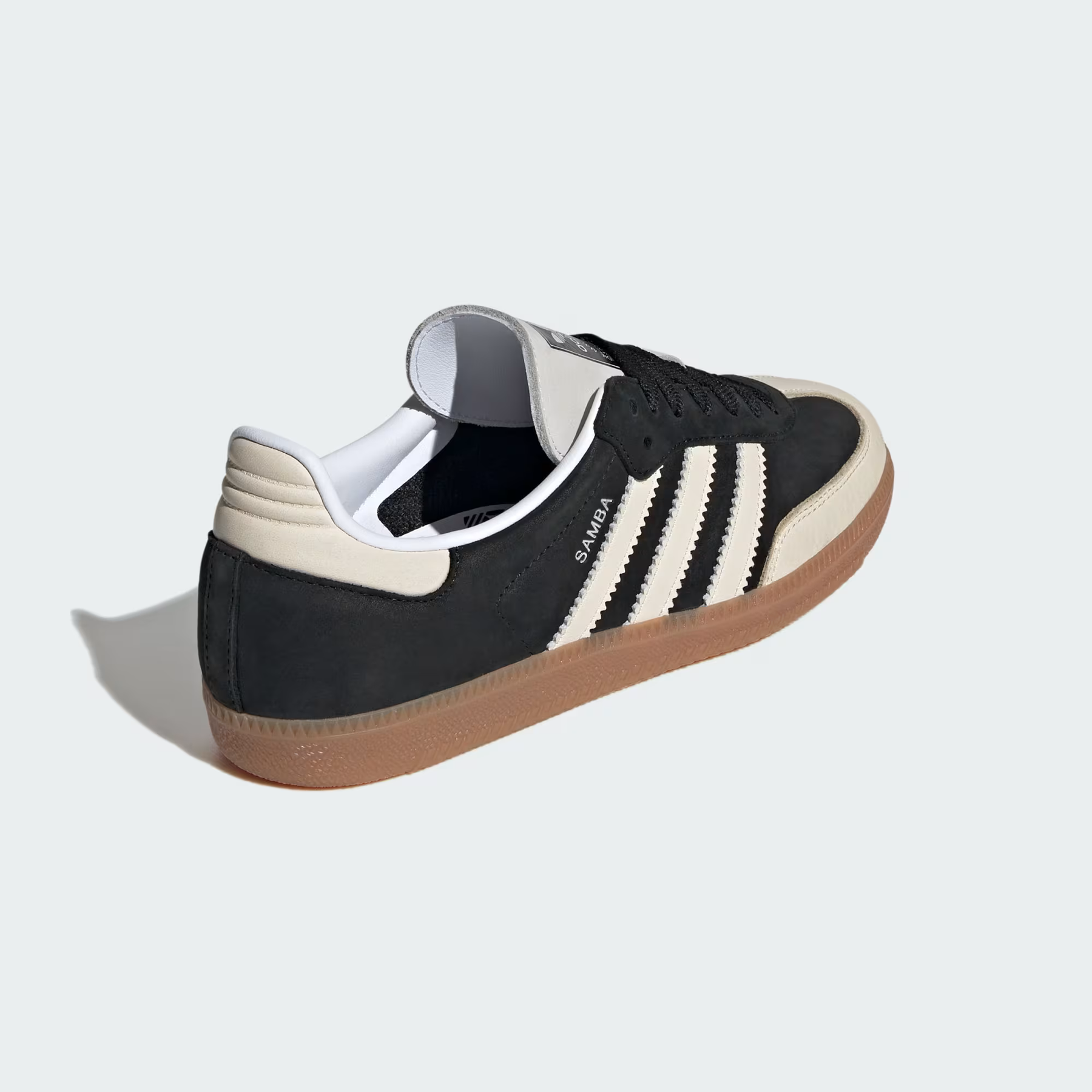SAMBA OG W BEGE COM – PRETO Confortável