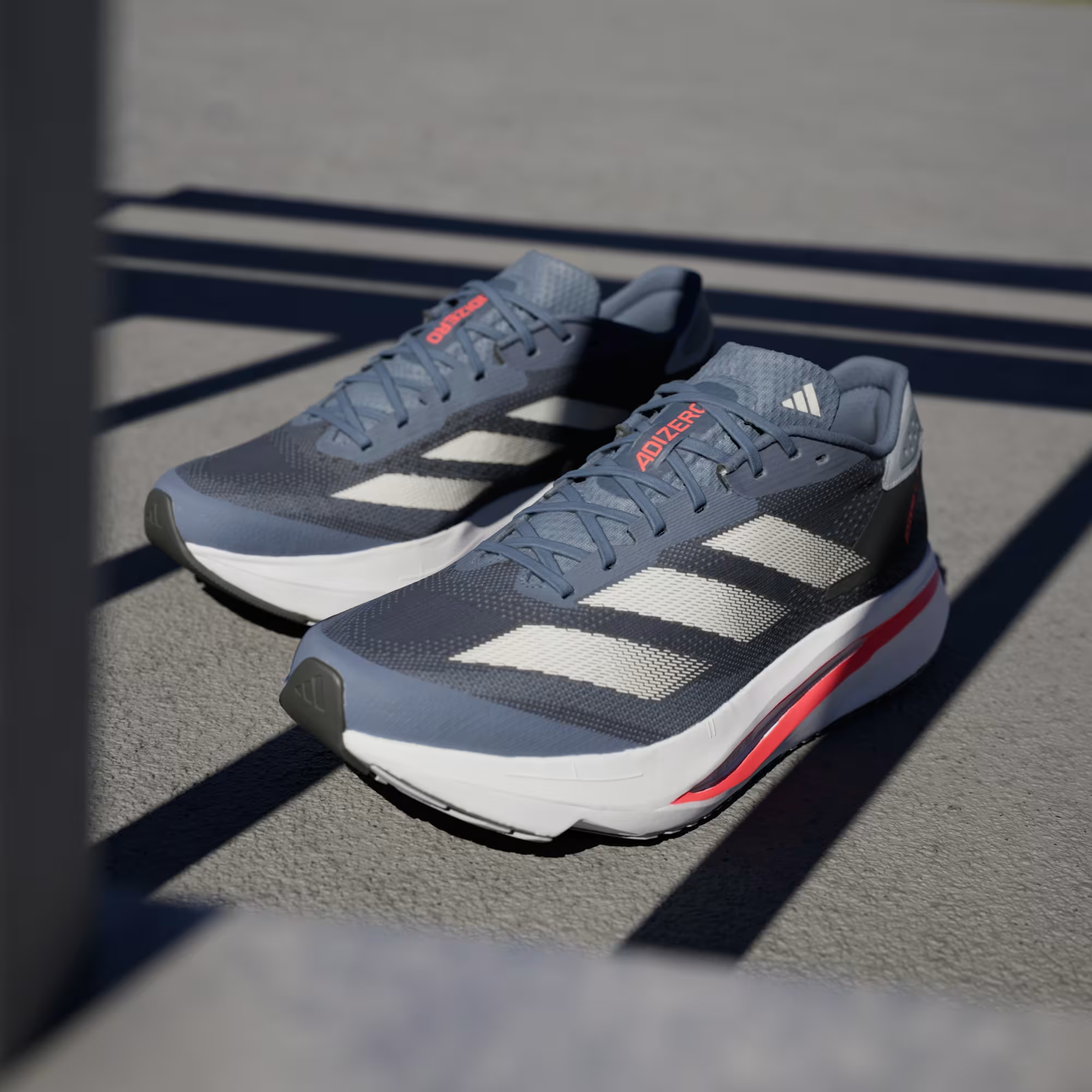 CORRIDA ADIZERO SL2 – METÁLICO Clássico