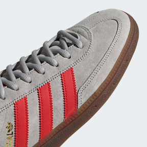 HANDEBOL SPEZIAL CINZA E – VERMELHO Confortável