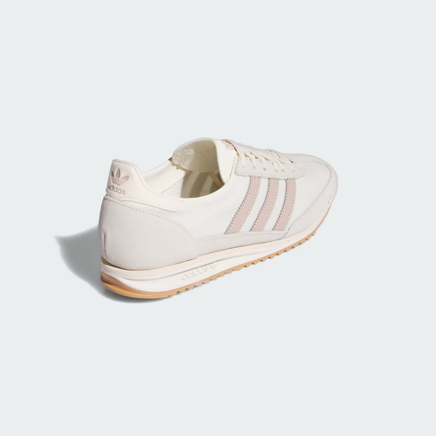 SL 72 – White Elegante