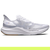 Tênis Corre 3 Prata + – Branco Clean