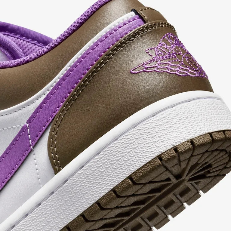 Air Jordan 1 Low – Palomino Elegante