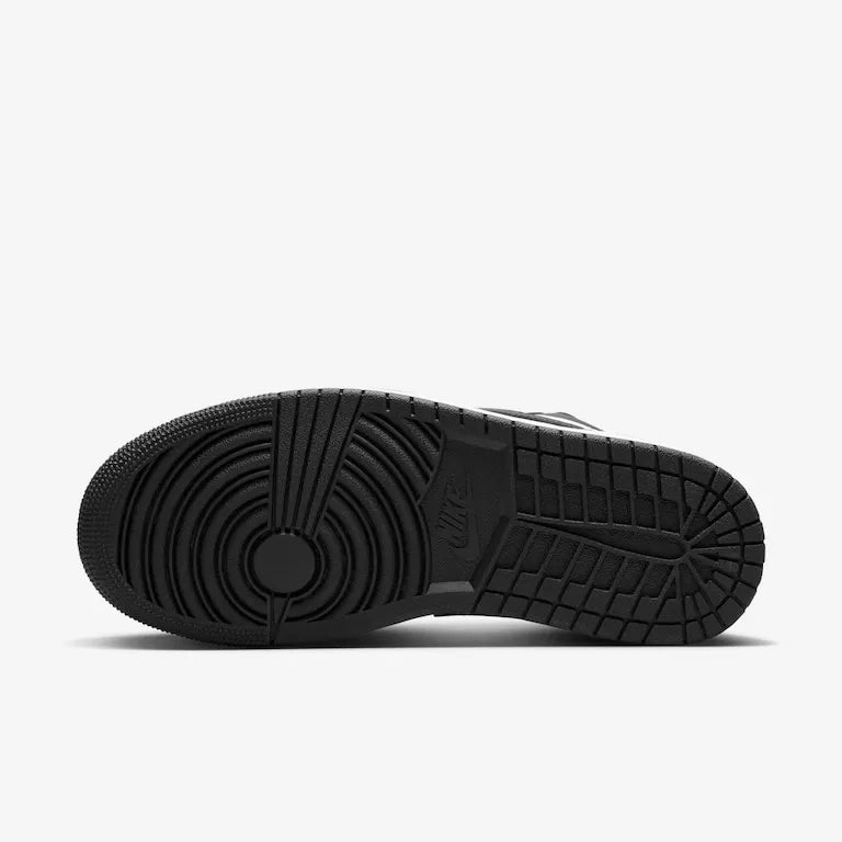 Air Jordan 1 Low – Panda Elegante