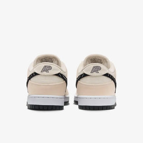 Albino & Preto x SB Dunk Low Pearl – White Clássico