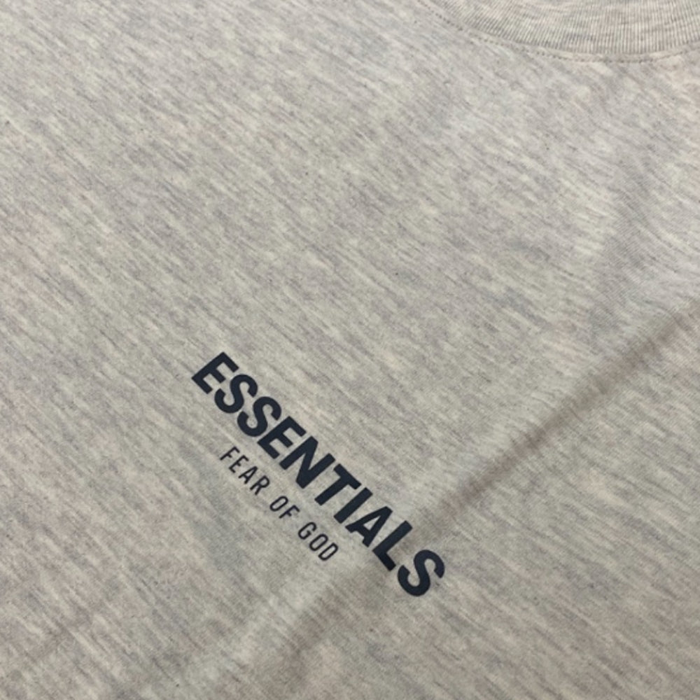 Camiseta Fear Of God Essentials Light Heather – Oatmeal Elegante