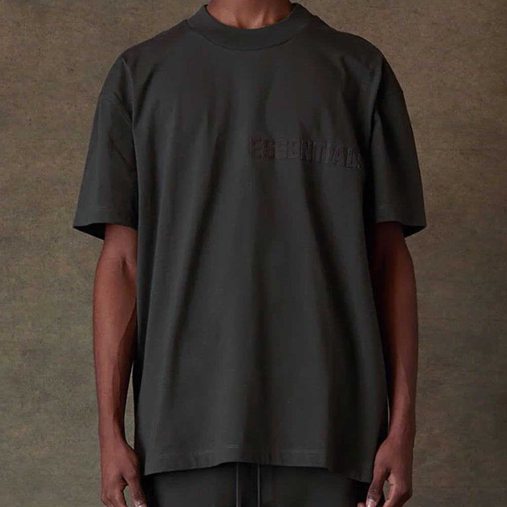 Camiseta Fear Of God Essentials Off – Black Confortável
