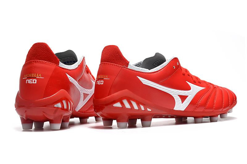 Chuteira Morelia NEO III PRO – Campo Clássico