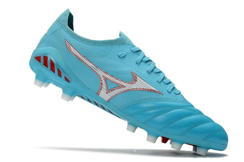 Chuteira MORELIA NEO III – Campo Premium