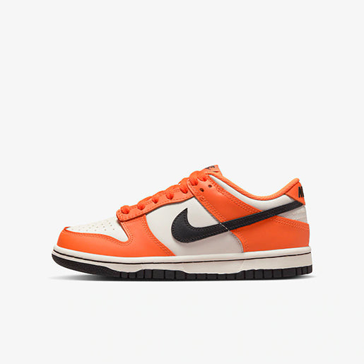 Dunk Low GS Halloween 2022 – Clássico